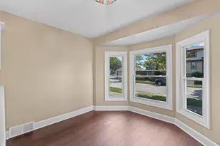 3972 S 5th Pl, Milwaukee, WI 53207 - Photo 8