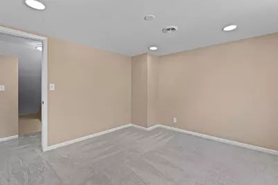 3972 S 5th Pl, Milwaukee, WI 53207 - Photo 22
