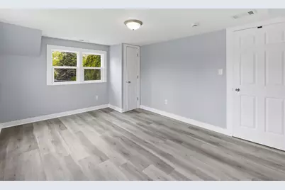 8416 W Bluemound Rd, Wauwatosa, WI 53226 - Photo 20