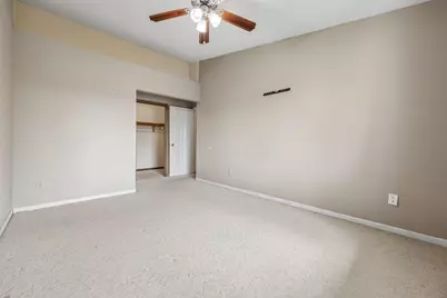 1047  Prairie Dr #202, Racine, WI 53406 - Photo 20