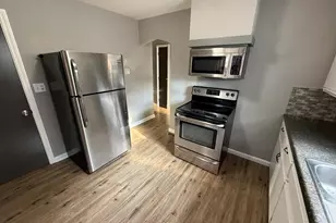 3642 S 91st St, Milwaukee, WI 53228 - Photo 8