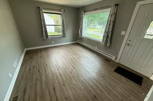 3642 S 91st St, Milwaukee, WI 53228 - Photo 6