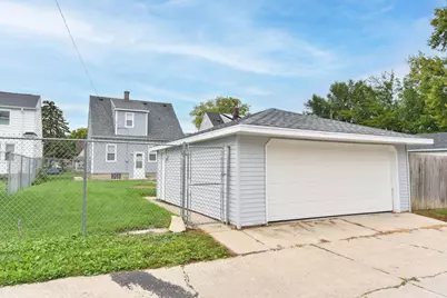 4476 N 54th St, Milwaukee, WI 53218 - Photo 32