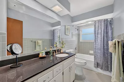 2250 N 103rd St, Wauwatosa, WI 53226 - Photo 18