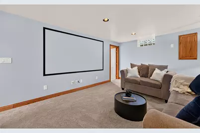 2250 N 103rd St, Wauwatosa, WI 53226 - Photo 26