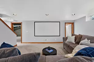 2250 N 103rd St, Wauwatosa, WI 53226 - Photo 28
