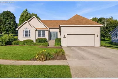 809  Tuckaway Ct, Twin Lakes, WI 53181 - Photo 2