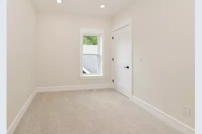 5804 W Michigan St, Wauwatosa, WI 53213 - Photo 28