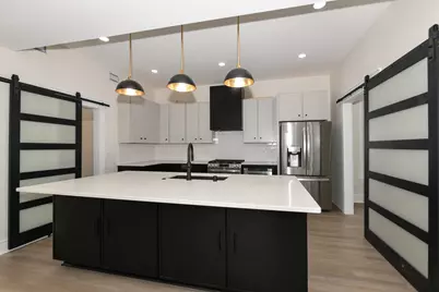 5804 W Michigan St, Wauwatosa, WI 53213 - Photo 12