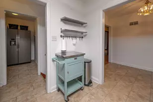 7101 N 107th St, Milwaukee, WI 53224 - Photo 12