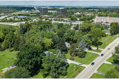 7101 N 107th St, Milwaukee, WI 53224 - Photo 70