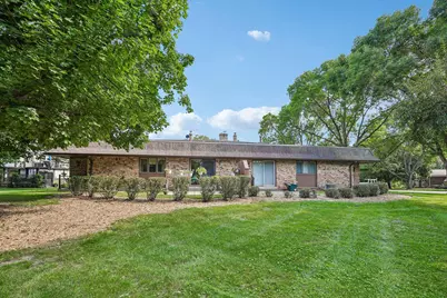 17690  Nassau Dr, Brookfield, WI 53045 - Photo 34