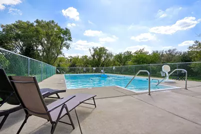 17690  Nassau Dr, Brookfield, WI 53045 - Photo 40