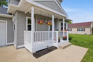 1222 Phoenix Dr, Waukesha, WI 53186 - Photo 24
