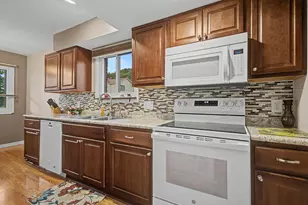 1505 Windsor Way, Racine, WI 53406 - Photo 12