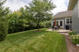 W175N5262 Highridge Dr, Menomonee Falls, WI 53051 - Photo 28