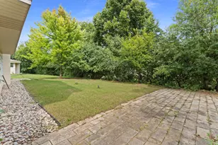 6074 Thornapple Ln, Greendale, WI 53129 - Photo 22