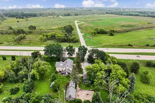 1867 Port Washington Rd, Grafton, WI 53024 - Photo 8