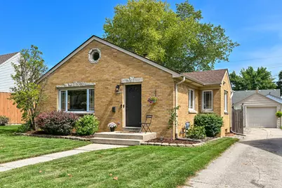 3716 N 97th Pl, Milwaukee, WI 53222 - Photo 4