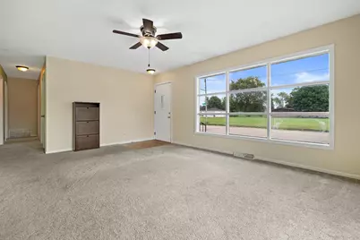 2306  17th Ave, Kenosha, WI 53140 - Photo 4