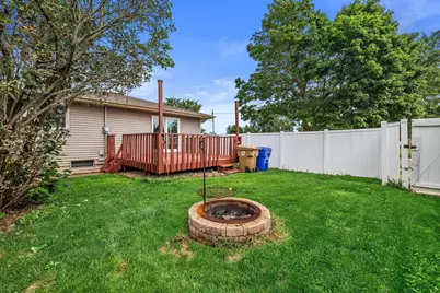 2306  17th Ave, Kenosha, WI 53140 - Photo 28