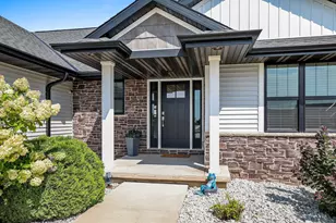 1997 Dobby St, Lawrence, WI 54115 - Photo 6