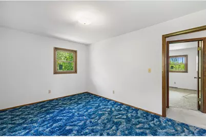 10538  Robinwood Ct, Cedarburg, WI 53012 - Photo 24