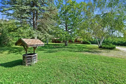 10538  Robinwood Ct, Cedarburg, WI 53012 - Photo 32