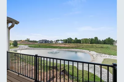 1920  Ravenswood Ln, Manitowoc, WI 54220 - Photo 40