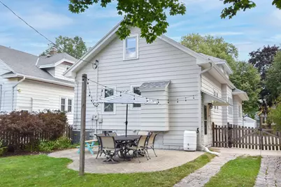 2207 N 66th St, Wauwatosa, WI 53213 - Photo 34