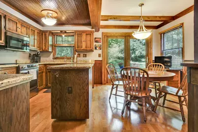 W210N11135  Mountbrooke Dr, Germantown, WI 53022 - Photo 10