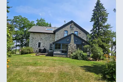 1867  Port Washington Rd, Grafton, WI 53024 - Photo 6