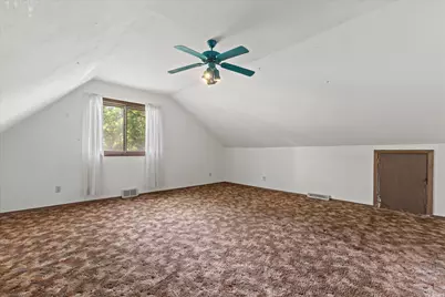 5945 S 20th St, Milwaukee, WI 53221 - Photo 20