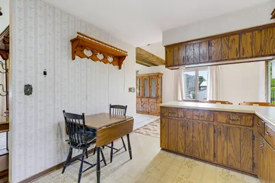 3755  Kettle View Dr, Hartford, WI 53086 - Photo 12