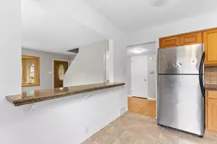 3420 S 81st St, Milwaukee, WI 53219 - Photo 14