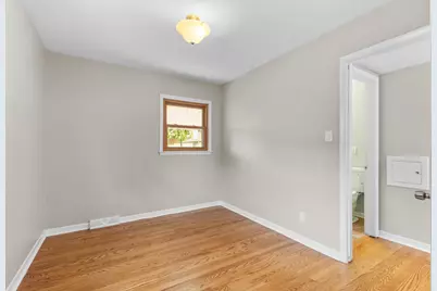 3420 S 81st St, Milwaukee, WI 53219 - Photo 20