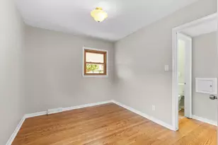3420 S 81st St, Milwaukee, WI 53219 - Photo 20