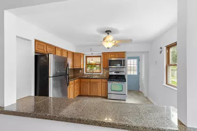 3420 S 81st St, Milwaukee, WI 53219 - Photo 16