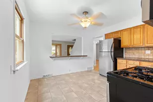 3420 S 81st St, Milwaukee, WI 53219 - Photo 12