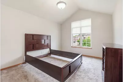 3610  Oak Valley Ln, Waukesha, WI 53188 - Photo 22