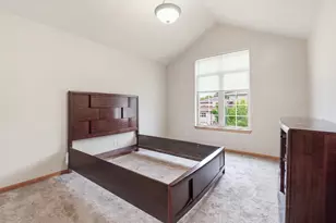 3610 Oak Valley Ln, Waukesha, WI 53188 - Photo 22