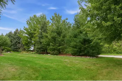 3610  Oak Valley Ln, Waukesha, WI 53188 - Photo 24