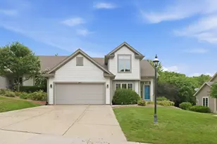 3610 Oak Valley Ln, Waukesha, WI 53188 - Photo 28