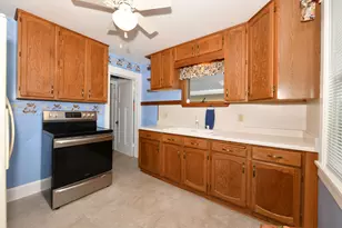 1247 Illinois St, Racine, WI 53405 - Photo 10