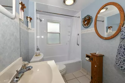1247  Illinois St, Racine, WI 53405 - Photo 18