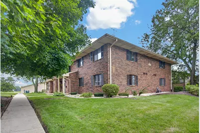 7209  57th Ave #103, Kenosha, WI 53142 - Photo 4