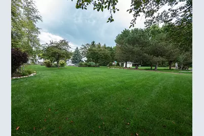 2405 N University Dr, Waukesha, WI 53188 - Photo 2