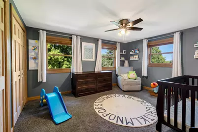 11550 N Meadowbrook Dr, Mequon, WI 53097 - Photo 16