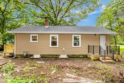7910  305th Ave, Salem Lakes, WI 53168 - Photo 10