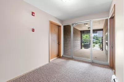 4035 S 84th St #1, Greenfield, WI 53228 - Photo 16